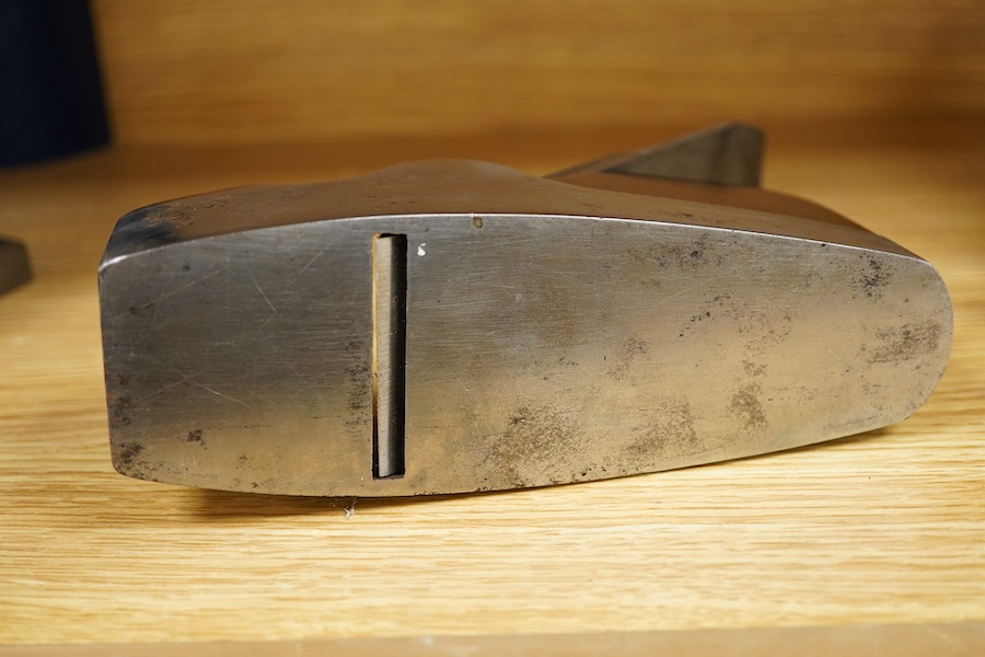 A Spiers dovetailed smoothing plane, stamped with Spiers, Ayr, London to the brass lever cap and fitted with a Sorby iron, with owner’s name stamped to the front infill